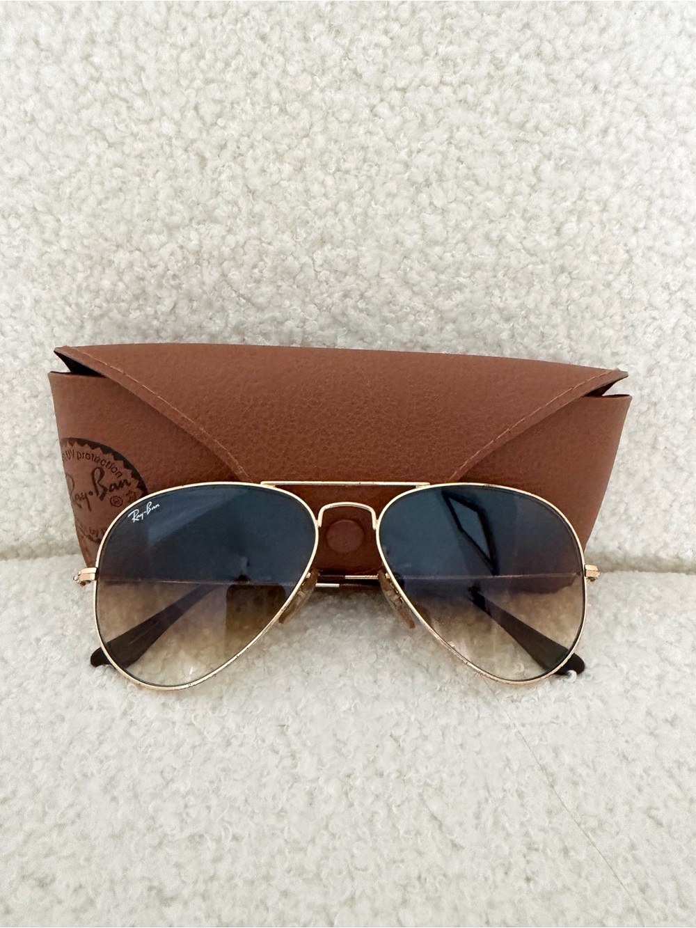 Ray-Ban Gold Aviator Sunglasses with Brown Gradient Lenses - New